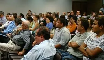 Médicos Mantém Estado de Greve até PCCV Virar Lei