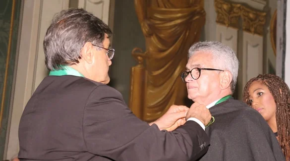 Diretores da ABM prestigiam posse de Dr. César Araujo Neto como Presidente da Academia de Medicina da Bahia