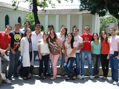 Estudantes da FMB-UFBA visitam o INESS