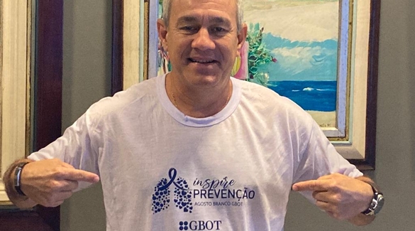 Presidente da ABM, Dr. César Amorim, faz parte da campanha “Vestindo a camisa inspirando a prevenção”